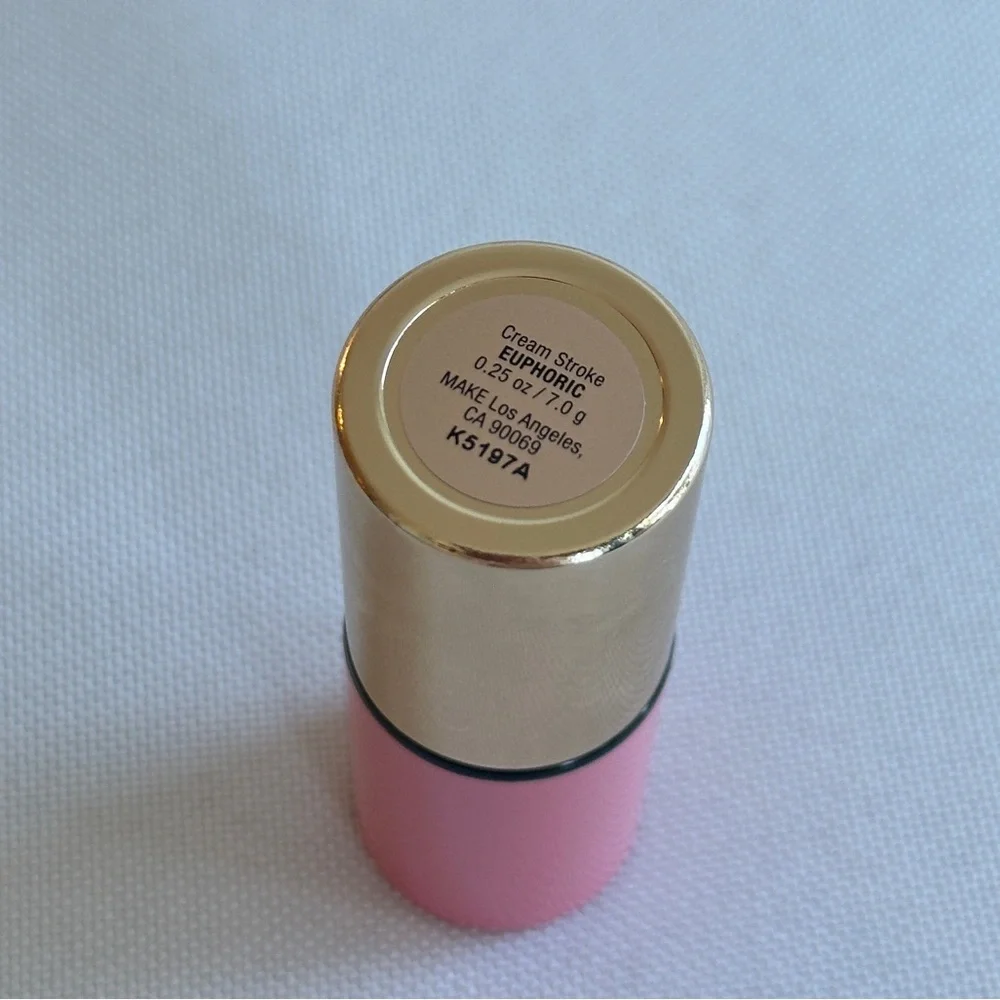 NWT MAKE Beauty Cream Stroke Cream Blush Stick